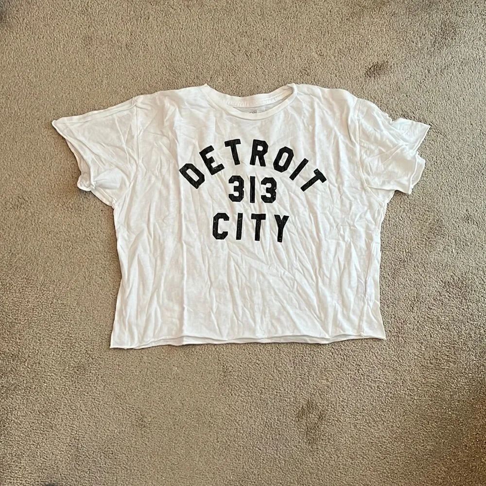 Retro Brand Detroit Tee Small New